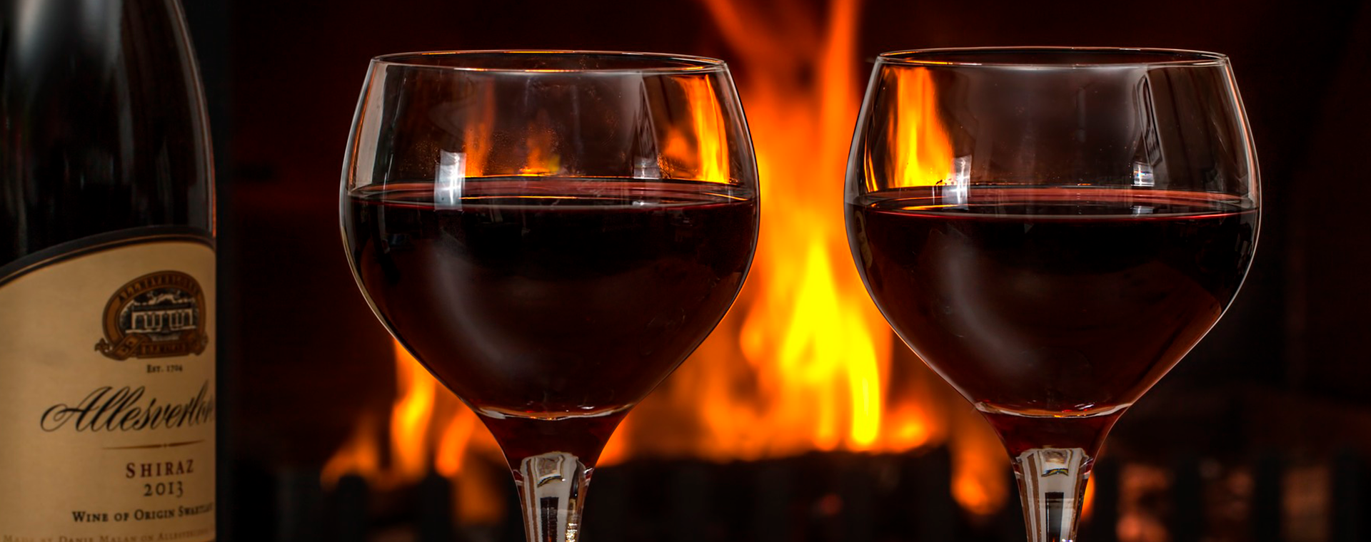 2 taças de vinho